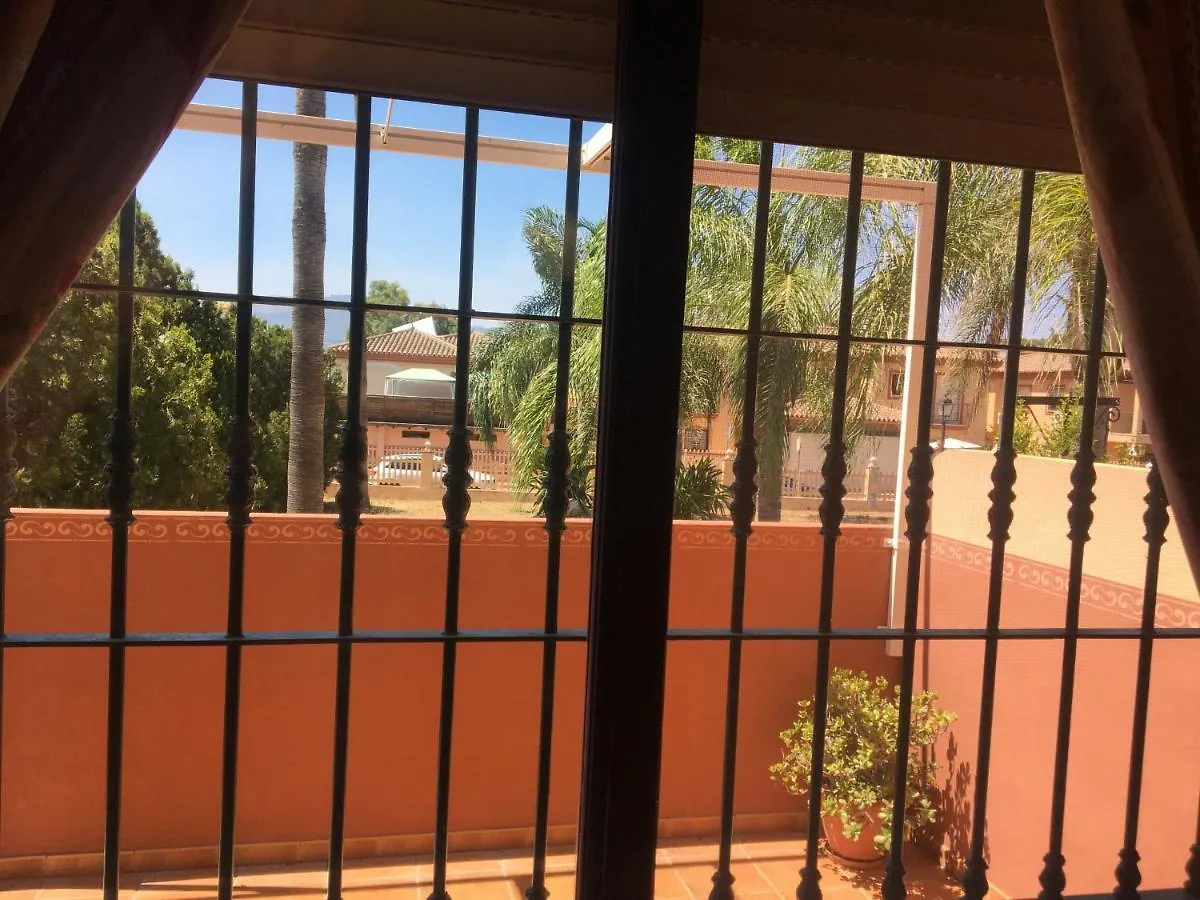 •{ Habitacion Deluxe En Coin A 30Km De La Playa • Apartment 0*,