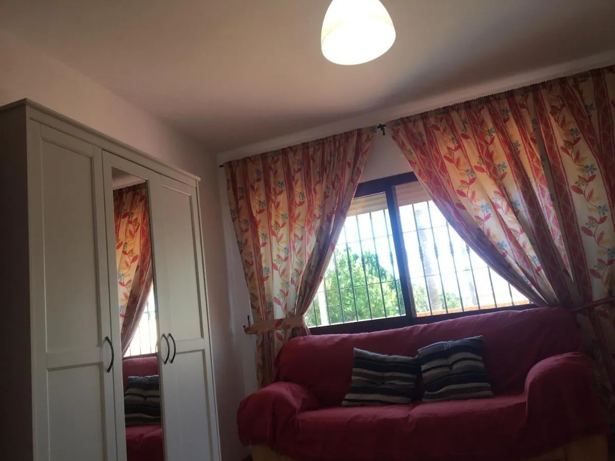 Apartamento •{ Habitación Deluxe En Coin A 30Km De La Playa ]• 0*,  España